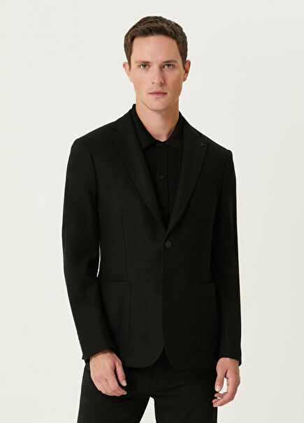 Black Wool Cachet Blazer