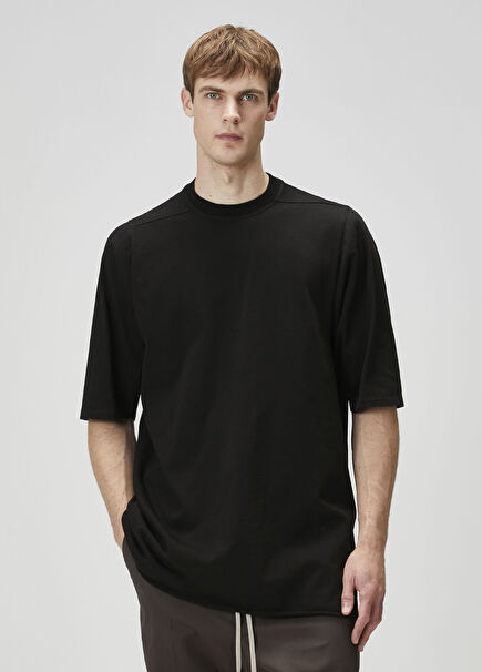Black Basic T-Shirt