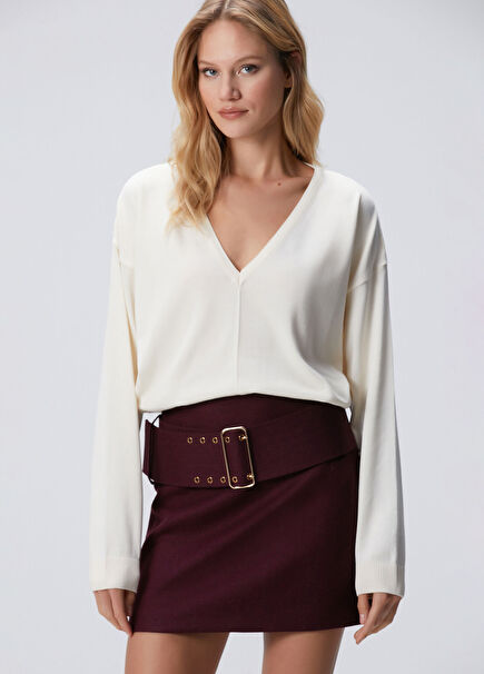 Kırık Beyaz Nervür Detaylı Basic Kazak