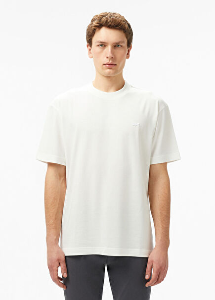 Beyaz Bisiklet Yaka Relaxed Fit Kısa Kollu Erkek T-Shirt