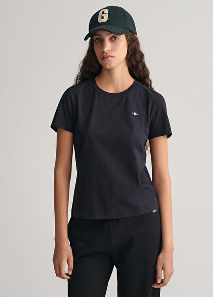 Siyah Regular Fit Bisiklet Yaka Kısa Kollu Kadın T-Shirt
