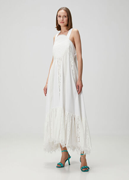 Beyaz Dantelli Maksi Elbise