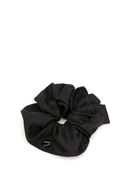 Black Women's Clasp