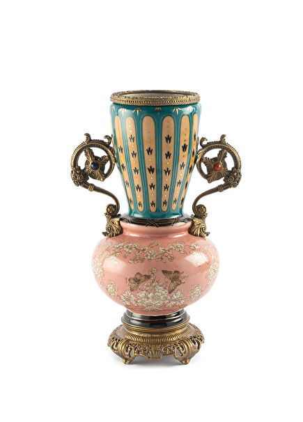 Pembe Kelebekli Porselen Vazo