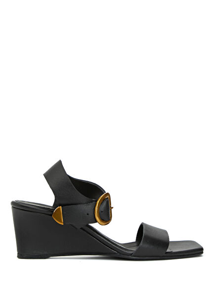 Ecru Women's Leather Pump