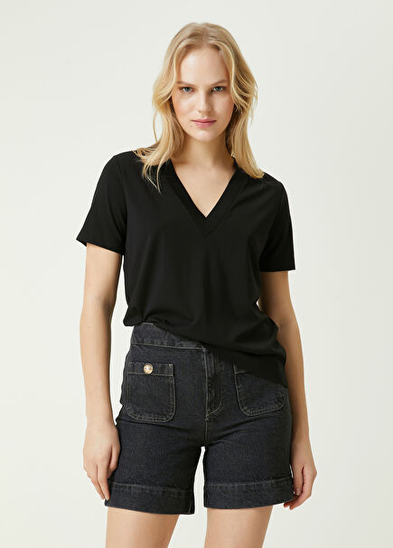 Siyah V Yaka Basic T-shirt