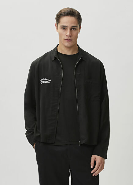 Buck Black Coat