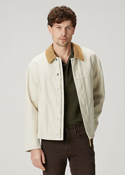 Krem Yakası Kadife Garnili Mont