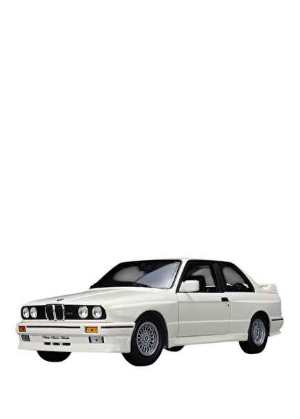 1:18 1987 BMW 3 Series M3 E30 White Model Car