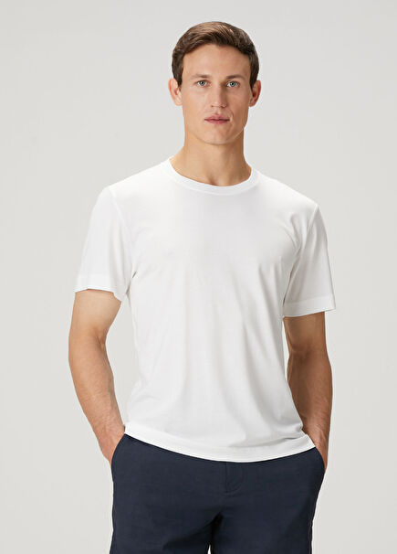 Regular Fit White Basic T-Shirt