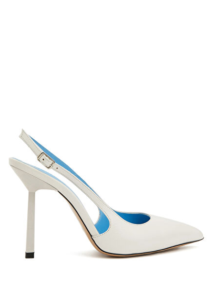 Off-White Leather Pump