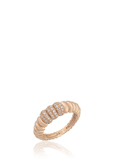 Women's Gold Ring With Diamonds