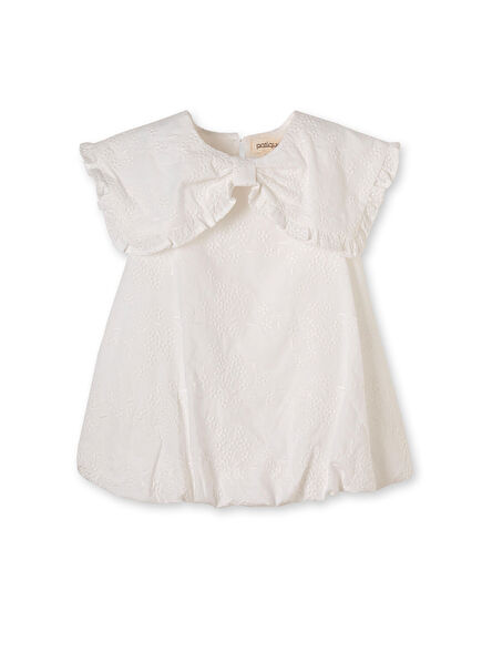 Beyaz Pamuklu Brode Desenli Fiyonk Yaka Kolsuz Kız Bebek Elbise