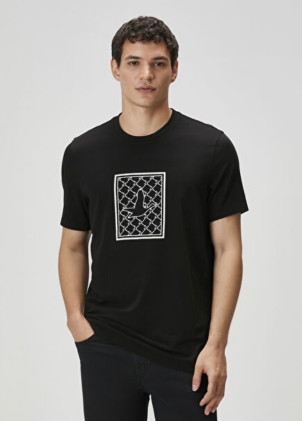 Black Frame Goose Print T-Shirt