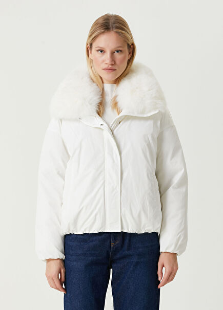 White Glove Detailed Coat