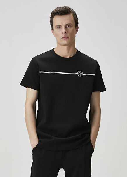 Siyah Şerit Kaz Baskılı T-shirt