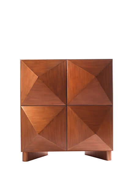 Quar Beverage Cabinet