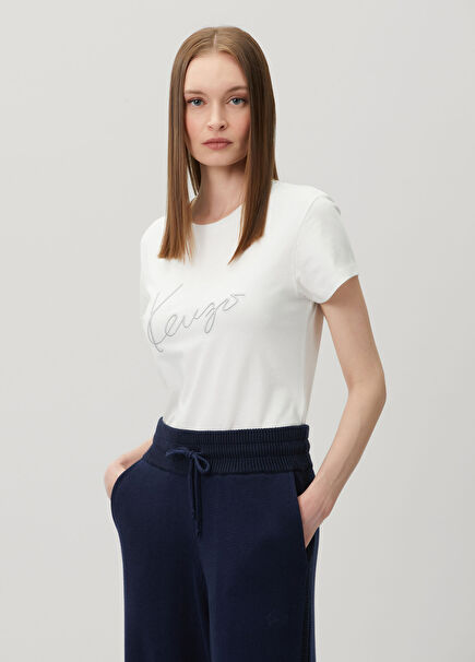 Kırık Beyaz Logo Nakışlı T-shirt