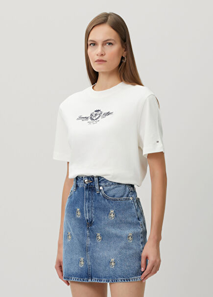 Beyaz Logolu T-shirt