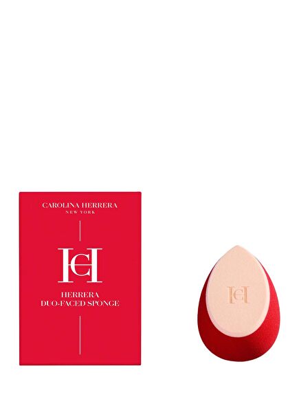 Herrera Confidencial Foundation Beauty Blender