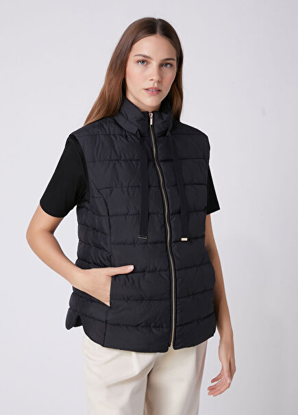 Black Basic Puffer Vest