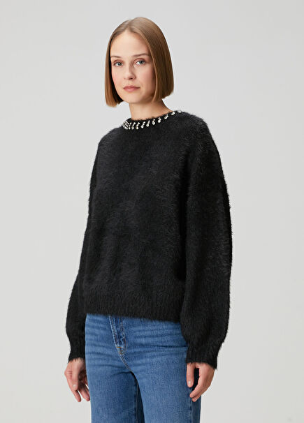 Arisa Siyah Taş Detaylı Triko