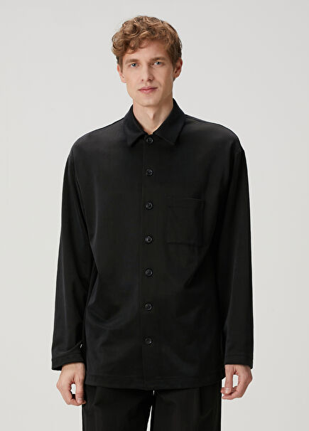 Black Shirt