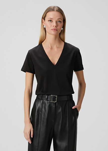 Siyah T-shirt