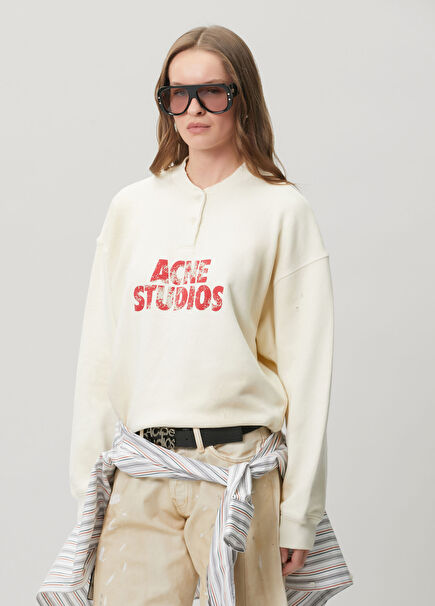 Kırık Beyaz Logolu Sweatshirt