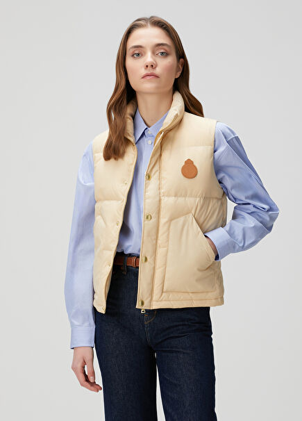 Champagne Vest
