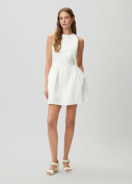 Kırık Beyaz Prenses Kesim Mini Elbise