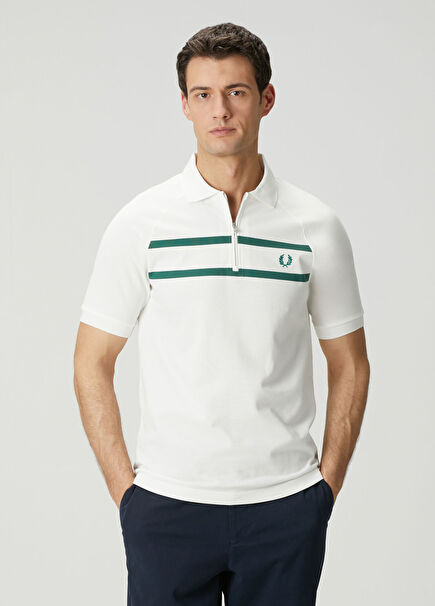 Beyaz Polo Yaka T-shirt
