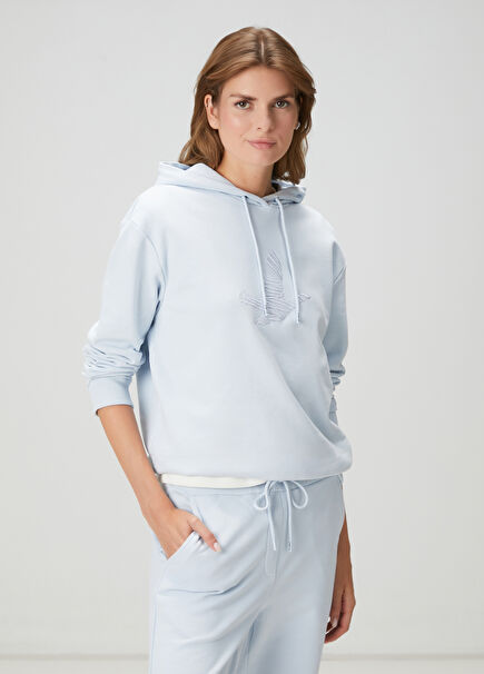 Açık Mavi Kapüşonlu Karalama Kuş Nakış Sweatshirt