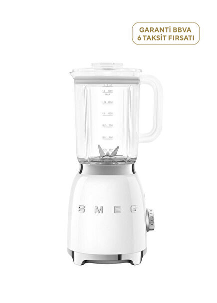 BLF03WHEU 50's Style Retro White Smoothie Blender
