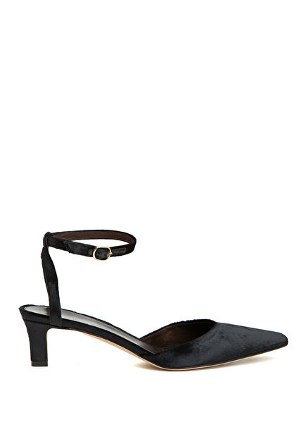 Siyah Topuklu Ayakkabı