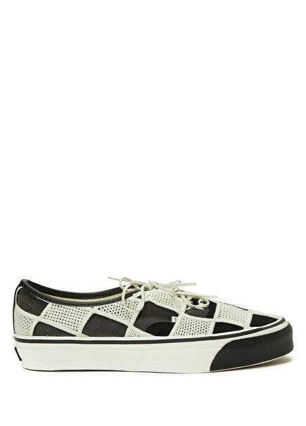 Lx Authentic 44 Shell Black And White Men's Sneake