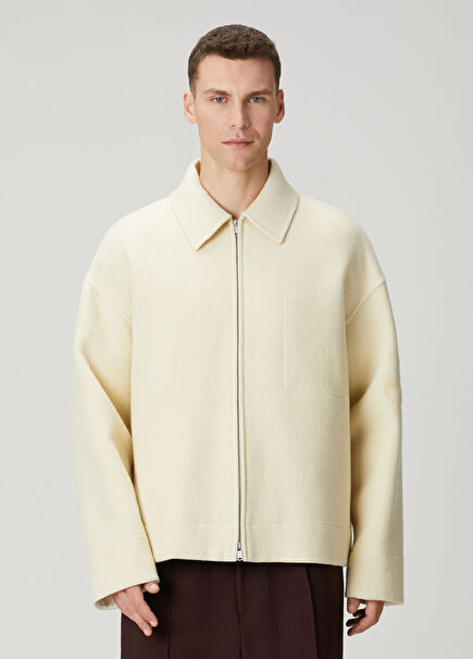 Kırık Beyaz Logo Jakarlı Yün Ceket