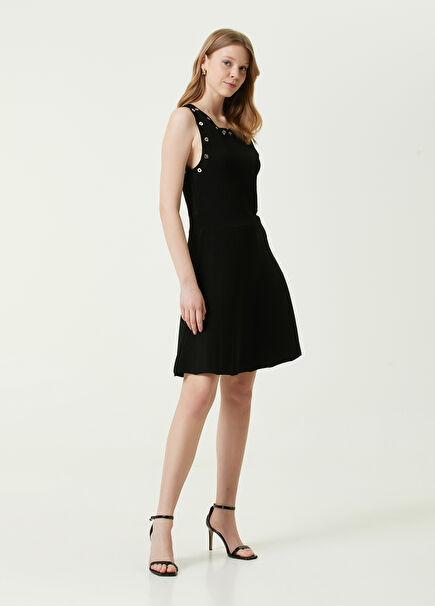 Siyah Kuş Gözü Detaylı Mini Triko Elbise