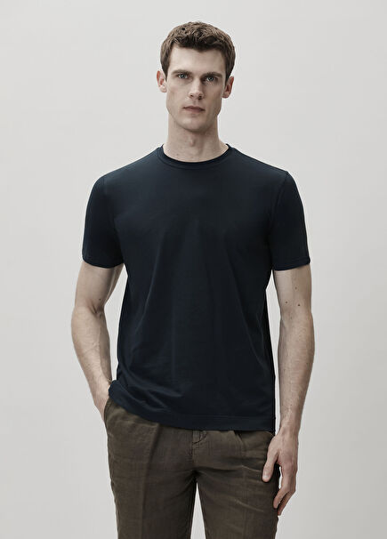 Navy Blue Basic T-Shirt