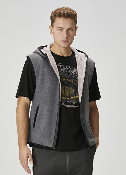 Haky Gri Kapüşonlu Logo Detaylı Yelek