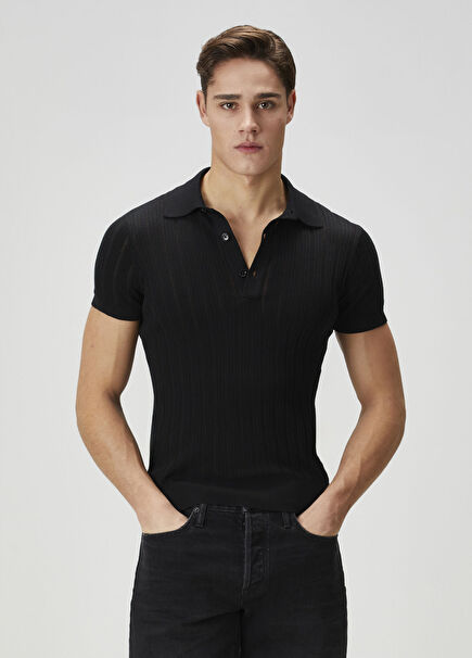 Siyah Polo Yaka Çizgi Dokulu T-shirt