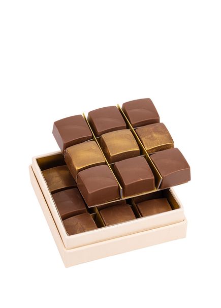 Dubai 18 Pcs XS Specialty Chocolate