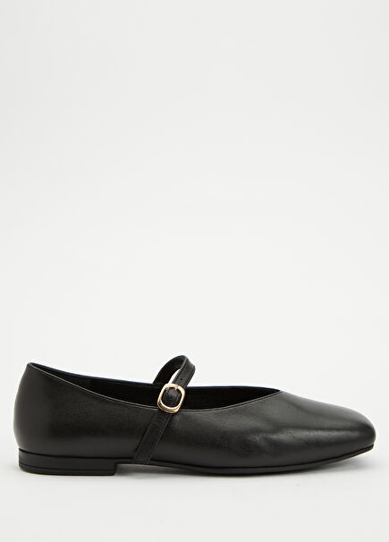 Black Leather Ballet Flats