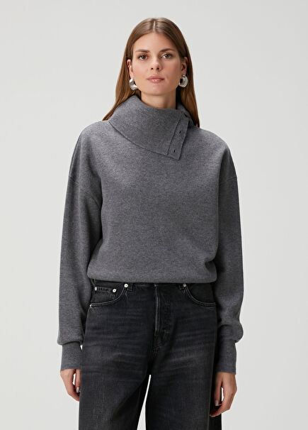 Cozy Grey Wool Sweater