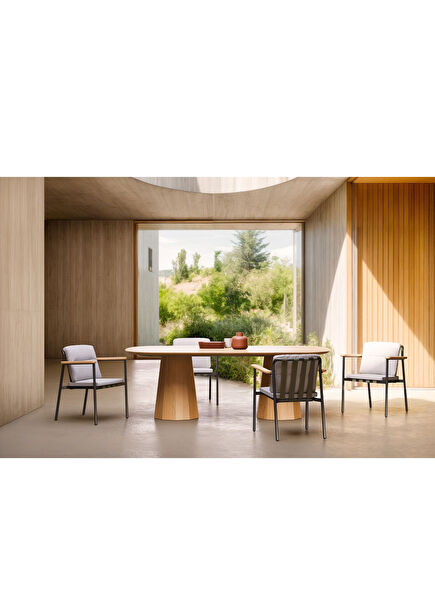 Lacus Anthracite Aluminum Garden Table Chair Set