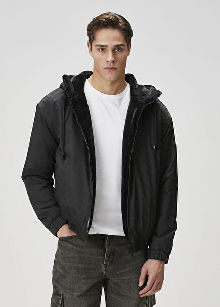 Borden Siyah Kapüşonlu Çift Taraflı Mont