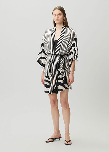 Eva Leon Siyah Beyaz Kimono
