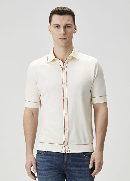 Beyaz Kısa Kollu Triko Gömlek