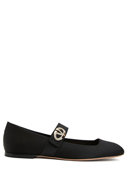 Black Stone Logo Ballet Flats