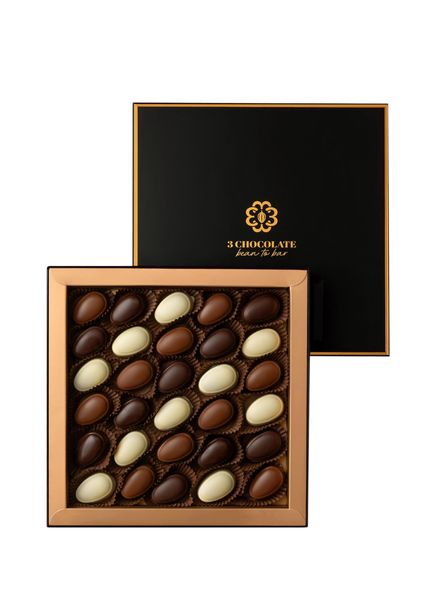 Almond Caramel Chocolate Box 360 gr